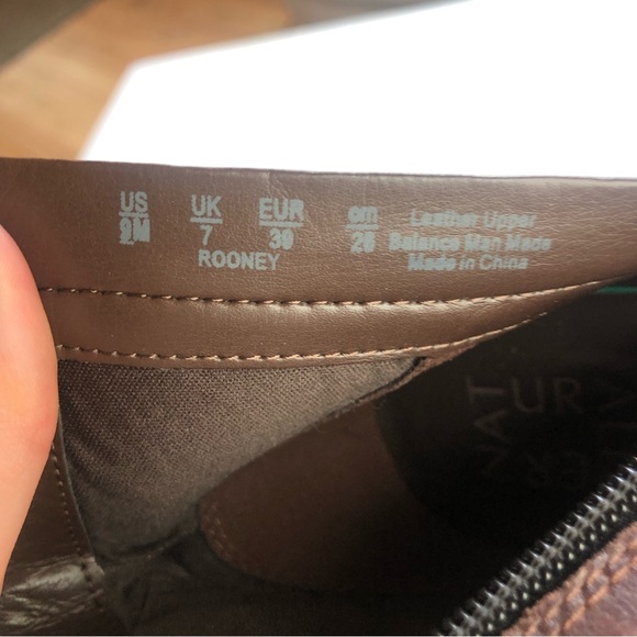 Naturalizer Rooney brown leather pointed toe ankle booties | Sz 9 - Picture 9 of 11